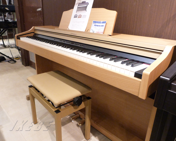 電子ピアノ新商品 Roland RP501 レビュー！「PHA-4スタンダード鍵盤 